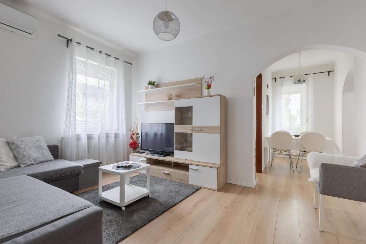 Lisinski Apartment With Private Parking Zagreb Exterior foto
